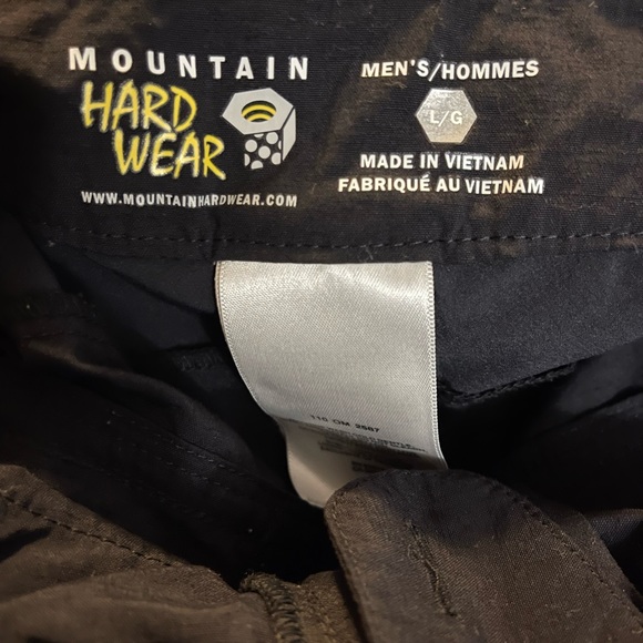 Mountain Hardwear Hiking Shorts - Picture 3 of 3